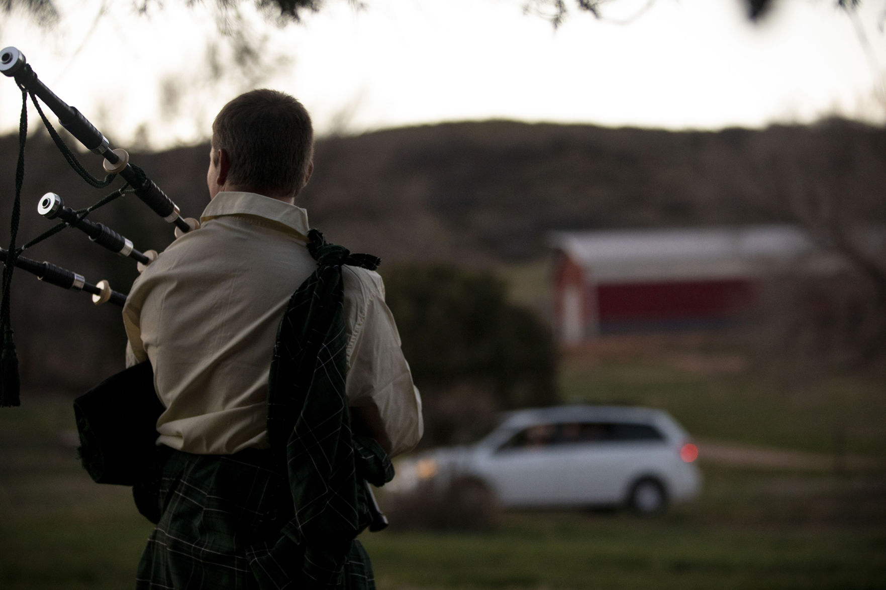 050820-news-bagpipes 06.jpg